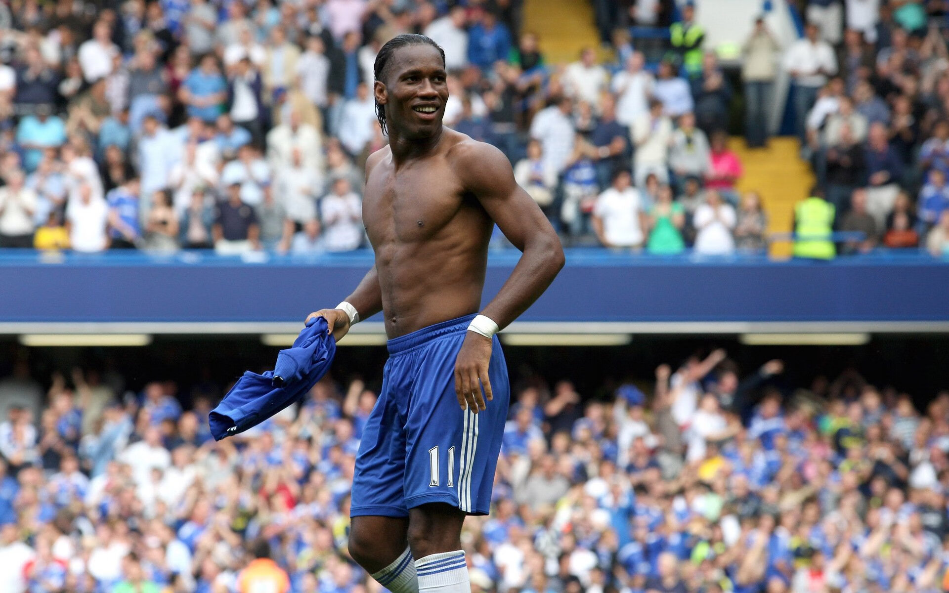 英超冠军争夺：悬念持续升温，精彩不断！，英超冠军2020-2021